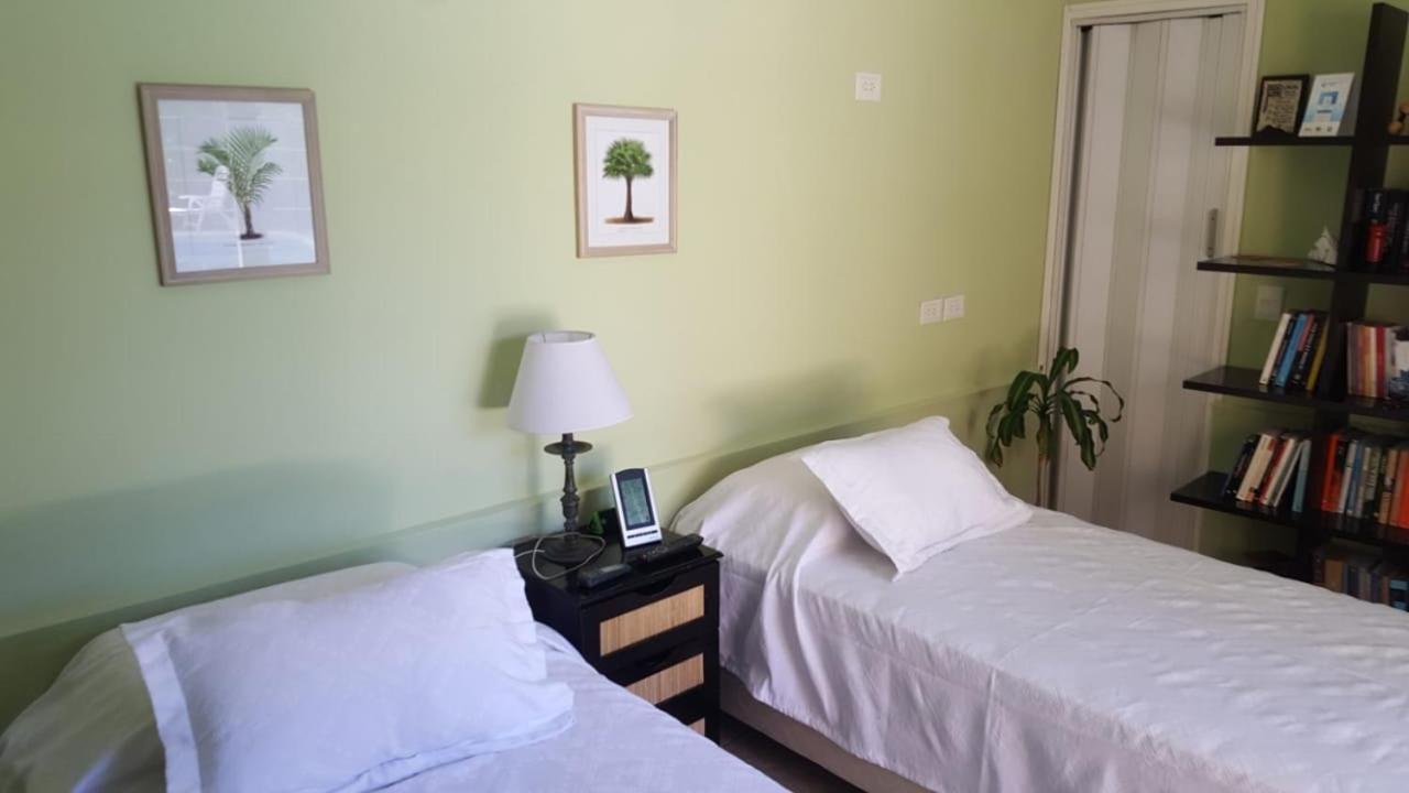 Lo De Lala B&B Con Energia Solar Acassuso Esterno foto